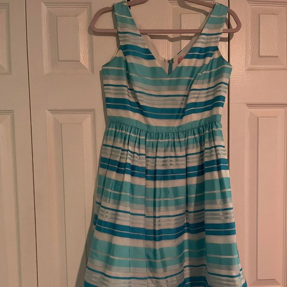 Lilly Pulitzer Blue striped dress size 6 - Picture 2 of 7